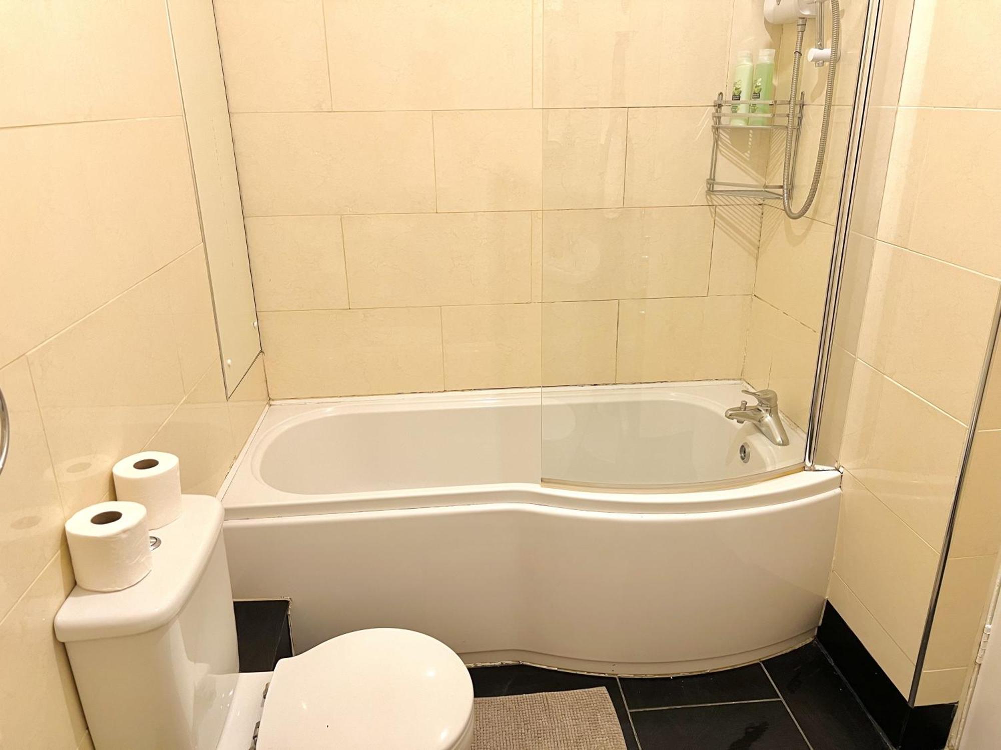 Cosy River View Flat At Temple Bar Dublin Ngoại thất bức ảnh