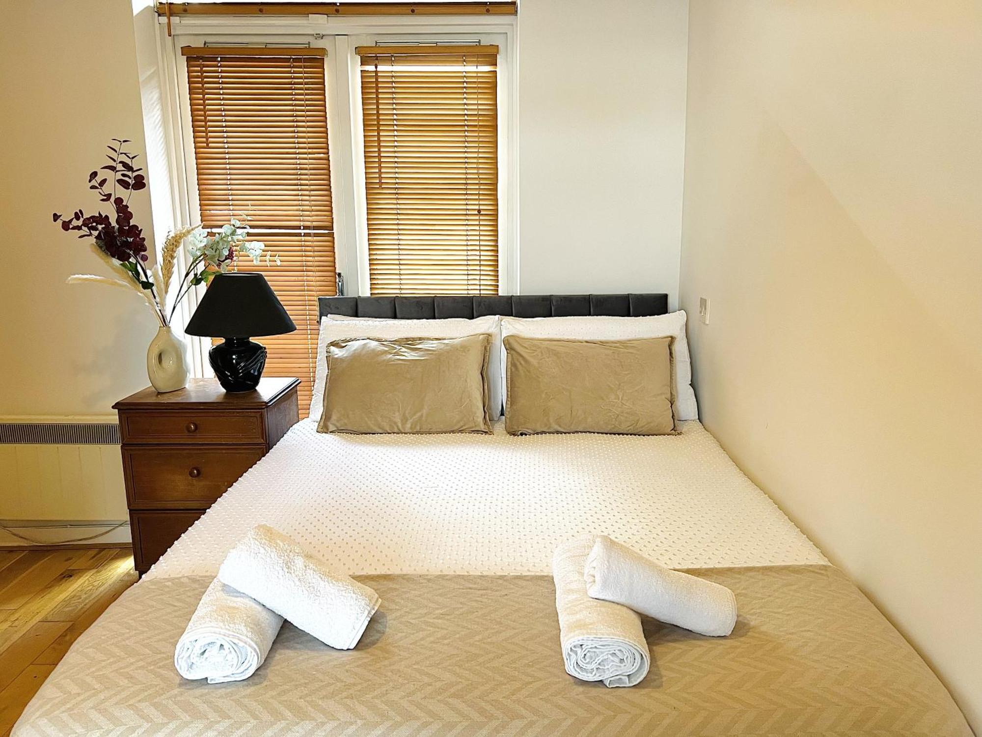 Cosy River View Flat At Temple Bar Dublin Ngoại thất bức ảnh
