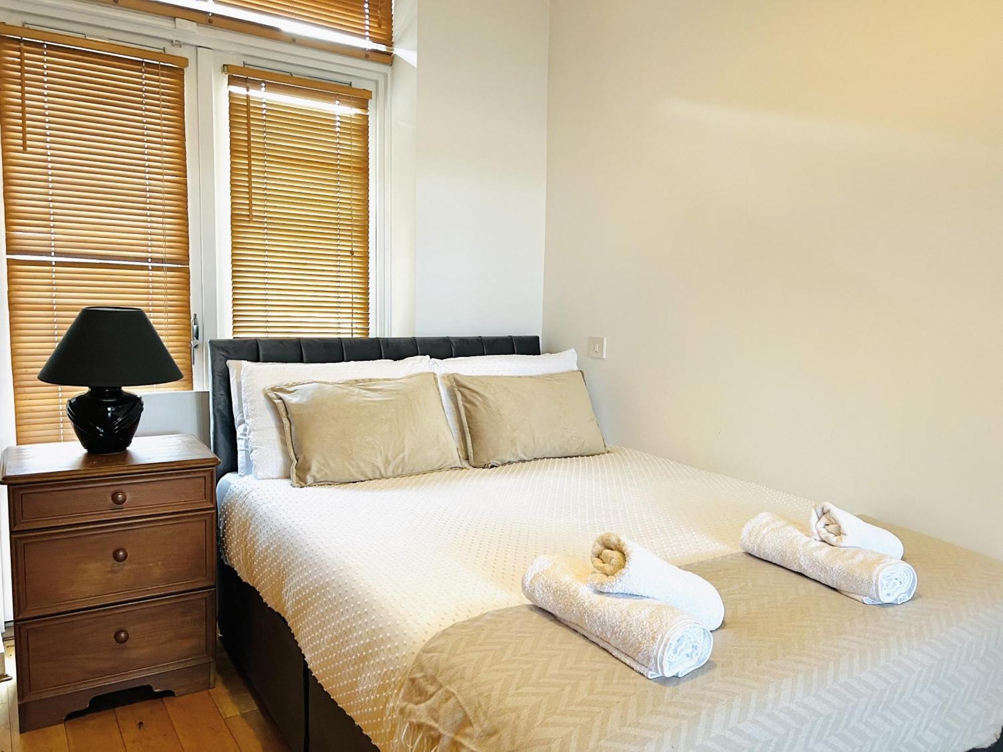 Cosy River View Flat At Temple Bar Dublin Ngoại thất bức ảnh
